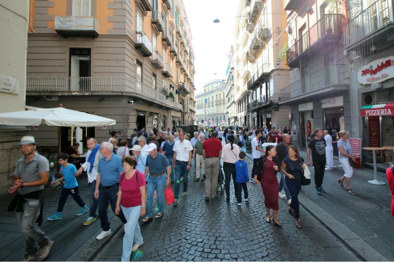 Hotel Piazza Carita Neapol Exteriér fotografie