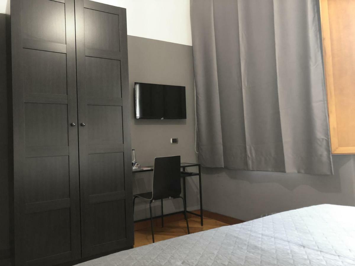 Hotel Piazza Carita Neapol Exteriér fotografie